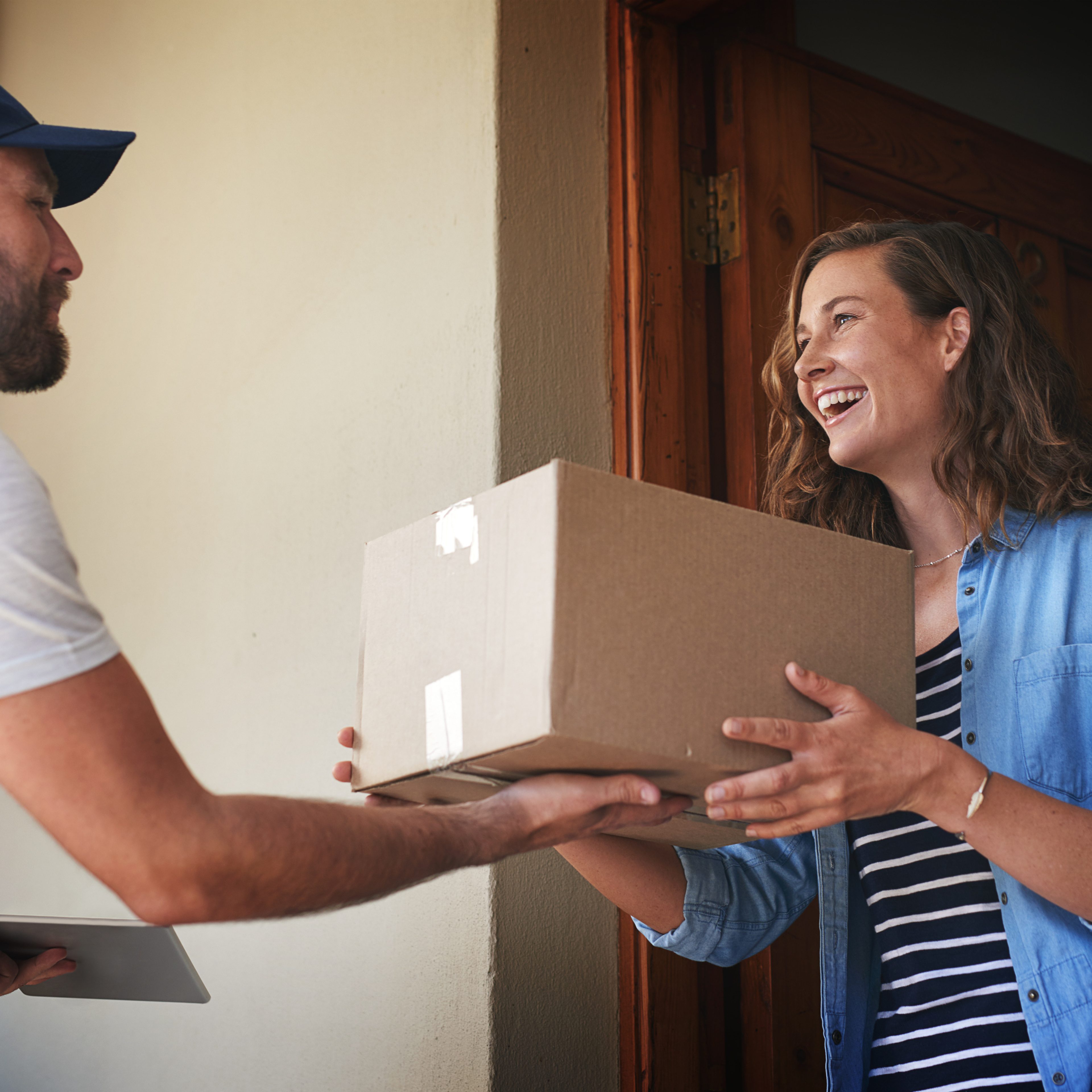 Delivered package and ongoing support imagery for the weight loss program.